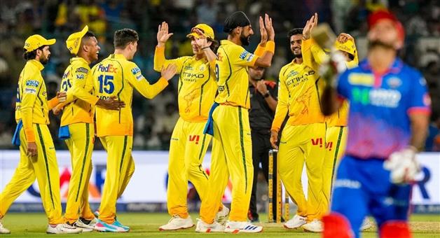 Khabar Odisha:IPL-2026-CSK-Dominates-Delhi-Capitals-by-8-Wickets-Sanju-Samsons-87