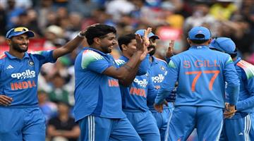 Khabar Odisha:Indias-improved-bowling-in-Day-3-Australia-all-out-for-236-Harshit-takes-4-wickets