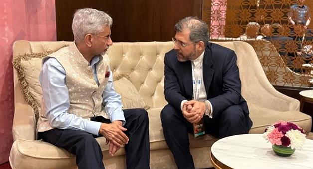 Khabar Odisha:India-Iran-talks-for-the-third-time-in-24-hours-Iranian-minister-meets-Jaishankar-today