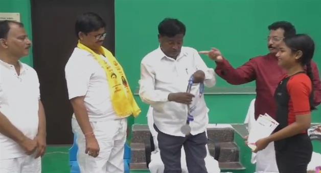 Khabar Odisha:International-Yoga-Day-celebrate-in-Kendrapara