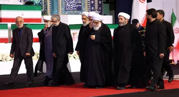 Khabar Odisha:Iran-to-send-a-message-to-Trump-from-stage-where-Khamenei-bids-farewell
