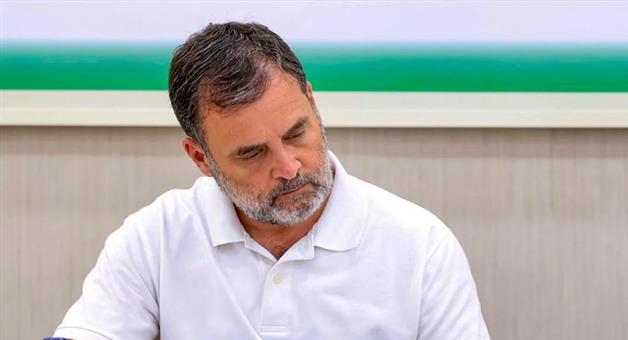 Khabar Odisha:Iran-war-LPG-crisis-Rahul-falls-alone-infront-of-Modi-government