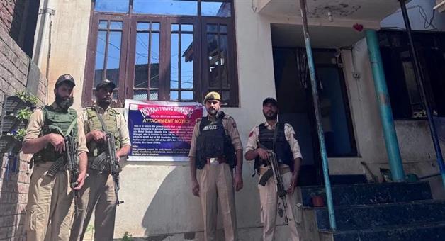 Khabar Odisha:Jammu-Kashmir-Drugs-Smuggler-4-Crore-Property-Seized
