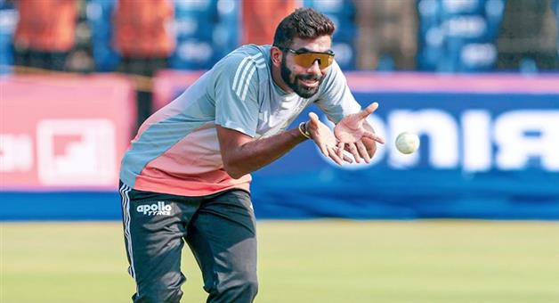 Khabar Odisha:Jasprit-Bumrah-to-create-history-in-Barabati-today--one-wicket-away