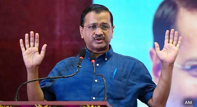 Khabar Odisha:Justice-Swarnakanta-recuses-himself-from-the-extortion-policy-case-orders-contempt-action-against-Kejriwal