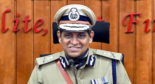 Khabar Odisha:Kerala-DGP-circular-police-personnel-barred-from-attending-religious
