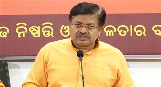 Khabar Odisha:Let-go-of-uncooperative-mentality-and-keep-patience-BJD--Prithviraj-Harichandan