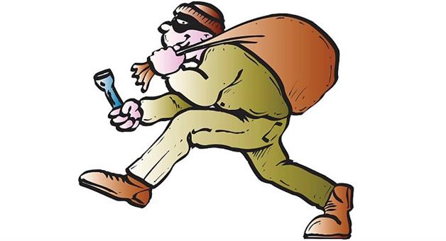 Khabar Odisha:Lootera-loot-the-car-and-mobile-phone