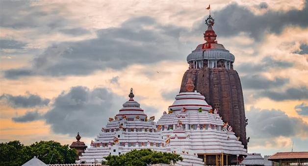 Khabar Odisha:Lord-Jagannath-Anasara-Rituals-Special-Osha-Lagi-Secret-Healing-Begins-Today-in-Puri-Rath-Construction-Reaches-Final-Stage