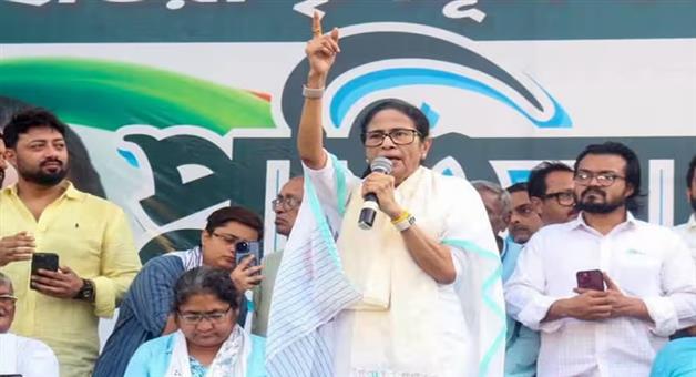 Khabar Odisha:Mamata-Banerjee-Demands-CEC-Gyanesh-Kumars-Resignation-INDIA-Bloc-Meeting-on-Sept-30