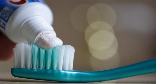 Khabar Odisha:Man-had-toothbrush-stuck-in-stomach-for-52-years-64-year-old-gets-it-out-after-surgery