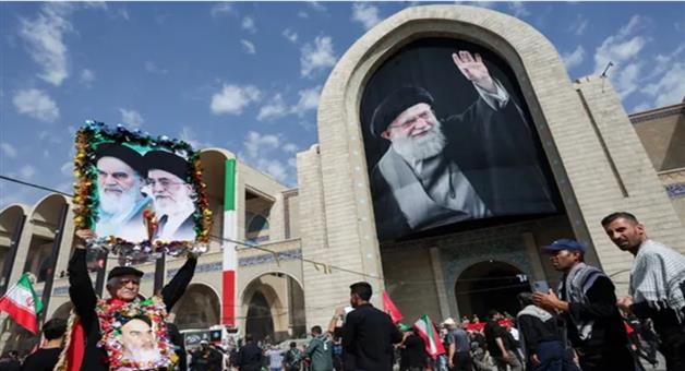 Khabar Odisha:Massive-people-flooded-streets-of-Tehran-to-bid-a-final-farewell-to-Khamenei-in-Iran