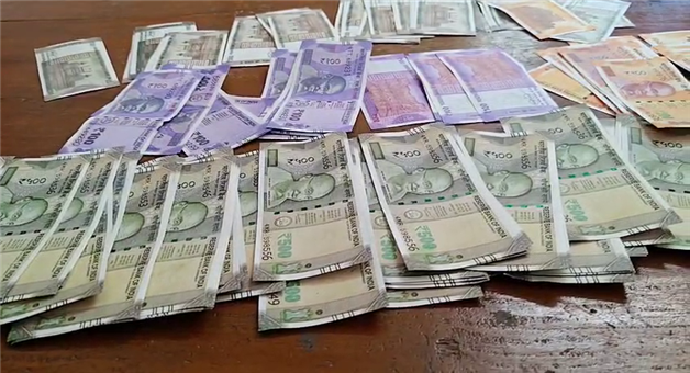 Khabar Odisha:Minor-caught-with-fake-notes-worth-₹45000