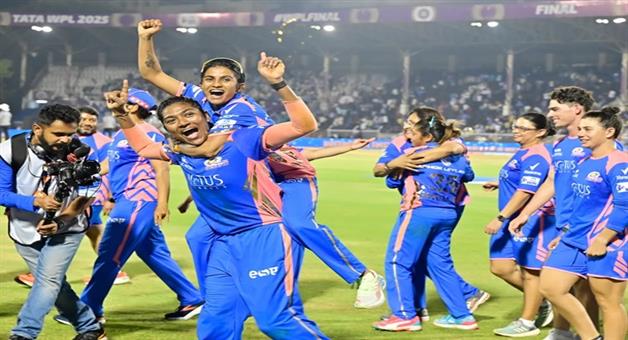 Khabar Odisha:Mumbai-Indians-win-WPL-title-for-the-second-time-defeat-Delhi-by-8-runs