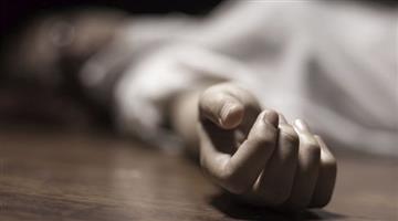 Khabar Odisha:Murder-or-suicide-The-dead-body-of-the-woman-was-found-in-the-hotel-room