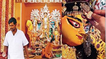 Khabar Odisha:Nation-Oldest-Durga-puja-of-Kolkata-has-a-Mughal-connection