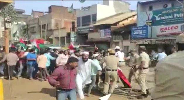 Khabar Odisha:Nation-PFI-bandh-of-12-hours-over-NIA-raids-in-Kerala-latest-news-updates