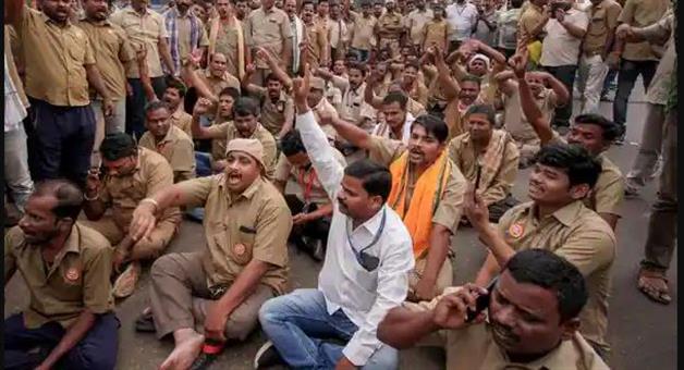 Khabar Odisha:Odisha-drivers-strike-to-continue-as-association-not-happy-with-Chief-Secys-assurance