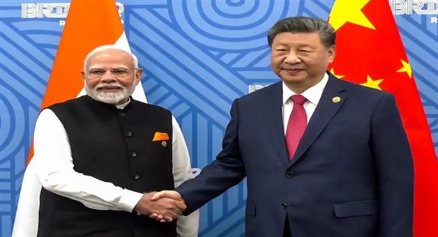 Khabar Odisha:PM-Modi-to-meet-Jinping-amid-Trumps-tariff-war-meeting-likely-on-Sunday