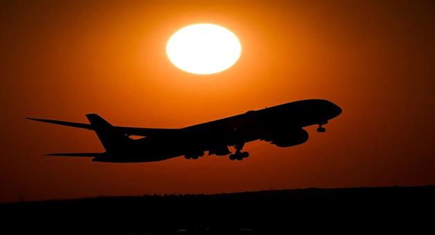 Khabar Odisha:Permission-denied-for-landing-in-Hyderabad-plane-takes-U-turn-and-returns-4000-km