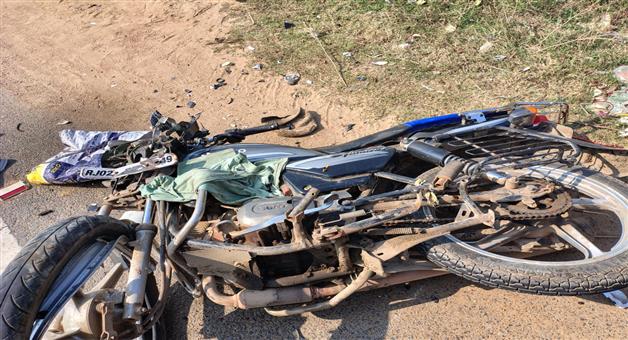 Khabar Odisha:Pick-up-accident-with-bike-biker-dead