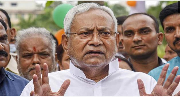Khabar Odisha:Politics-Bihar-cabinet-expansion-as-five-JDU-mla-distanced-themselves-from-swearing-in-ceremony-of-Nitish-Kumar