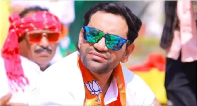 Khabar Odisha:Politics-Dinesh-Lal-Yadav-Nirhua-met-CM-Yogi-winning-Azamgarh-election