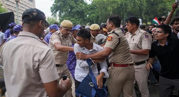 Khabar Odisha:Protest-Doesnt-Mean-Police-Brutality-CJI-Surya-Kant-Slams-Force