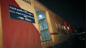 Khabar Odisha:Ranchi-Madhupur-Shravani-Mela-special-train-derails-in-Jharkhand