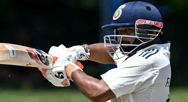 Khabar Odisha:Rishabh-Pant-creates-history-on-foreign-soil-breaks-MS-Dhonis-record