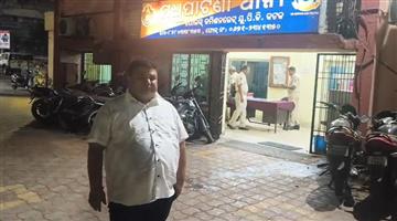 Khabar Odisha:Rs-36-lakh-looted-form-woman-in-cuttack