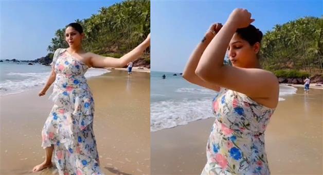 Khabar Odisha:Sapna-Chowdhury-was-spotted-in-the-Western-Look-dancing-on-the-beach
