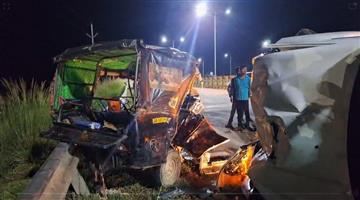 Khabar Odisha:Scorpio-hits-auto