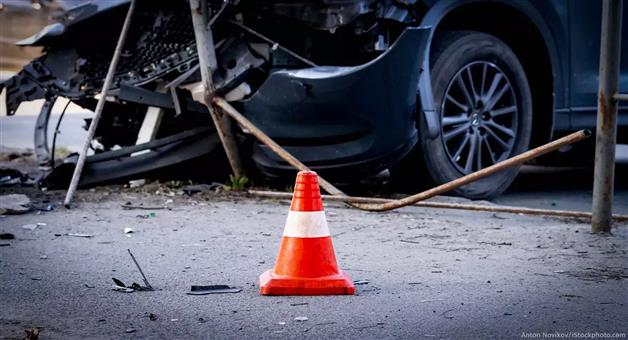 Khabar Odisha:Serial-accident-in-the-capital-3-seriously-injured-people-undergoing-treatment