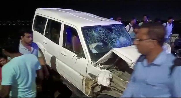 Khabar Odisha:Series-of-accidents-on-Cuttack-Jobra-Bridge-Scorpio-hits-pickup-and-auto-4-seriously-injured