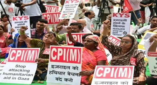 Khabar Odisha:Show-patriotism-focus-on-Indias-issues-instead-of-Gaza-High-Court-advises-Leftists