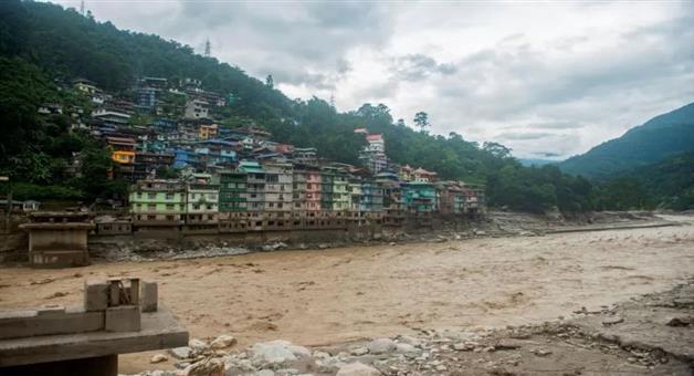 Khabar Odisha:Death-toll-rises-to-44-in-Sikkim-floods-Sikkim-is-searching-for-life-from-under-the-ruins