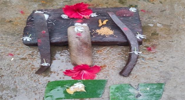 Khabar Odisha:The-Last-day-of-Raja-also-known-as-Basumati-snana