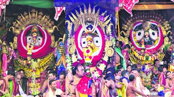 Khabar Odisha:The-jewels-of-millions-of-Odias-are-adorned-with-gold-They-are-giving-darshan-to-devotees-on-chariots