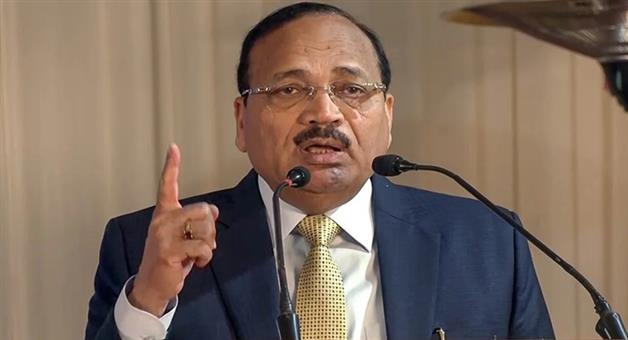 Khabar Odisha:The-old-builder-is-taking-advantage-of-it-it-is-being-finished-Well-done-CJI-Suryakant