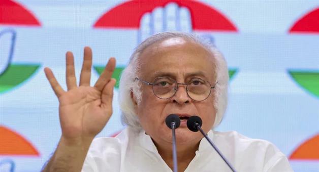 Khabar Odisha:There-is-a-difference-between-being-in-Congress-and-being-a-Congressman-Jayaram-lashed-out-at-Shashi-Tharoor