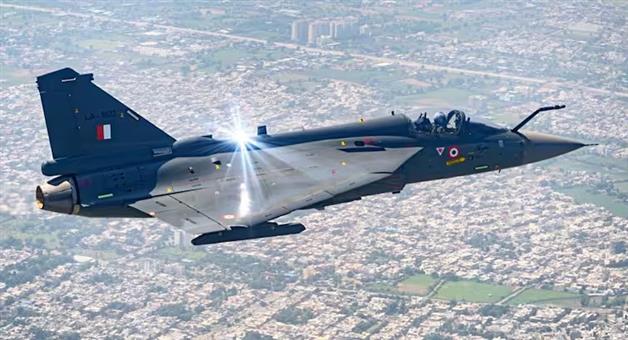 Khabar Odisha:There-is-uproar-over-Trumps-tariff-yet-America-will-provide-engines-to-Indias-Tejas-fighter-jet