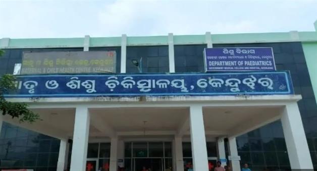 Khabar Odisha:Three-students-die-another-battling-life-after-snakebite-in-Odishas-Keonjhar