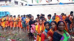 Khabar Odisha:Today-is-the-4th-Monday-of-Joda-Shravanamas-Crowd-of-Kaudia-at-Baba-Akhandalmani-Temple