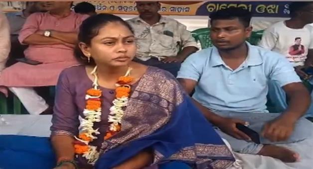 Khabar Odisha:Trouble-mounts-for-Chameli-No-confidence-vote-to-proceed