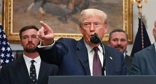 Khabar Odisha:Trump-again-threatened-India-for-buying-oil-from-Russia-said--They-are-making-profit-from-oil-deal