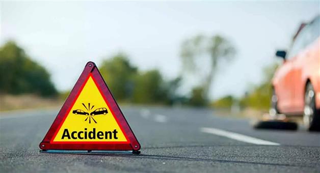 Khabar Odisha:Two-bikers-killed-in-collision-with-unknown-vehicle