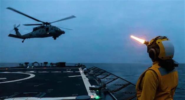 Khabar Odisha:US-Navy-helicopter-goes-down-in-Arabian-Sea-as-one-missing