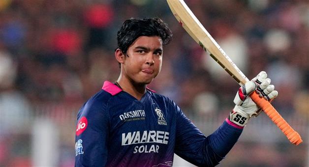 Khabar Odisha:Vaibhav-Sooryavanshi-says-I-try-to-play-ball-not-bowler