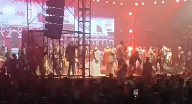 Khabar Odisha:Violence-at-music-concert-in-Bangladesh-hindu-asks-to-come-to-India